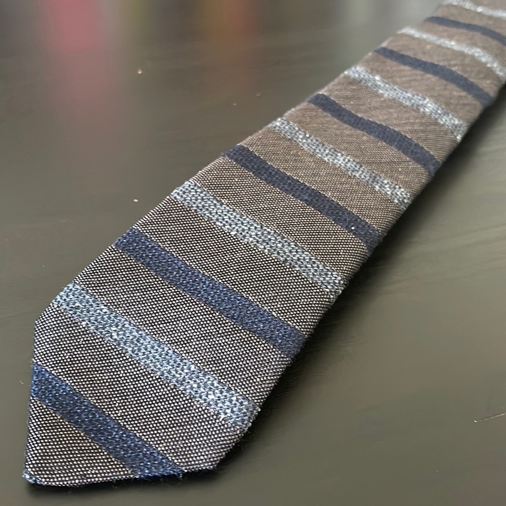 Burberry London slim tie